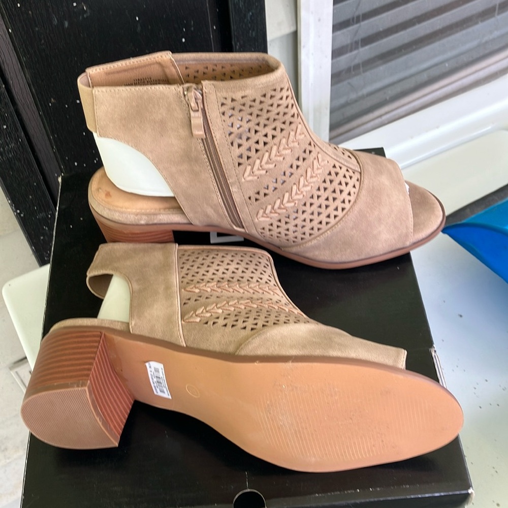 Torrid Tan Sandals with Perforated Design and Stacked Heel - Picture 2 of 4